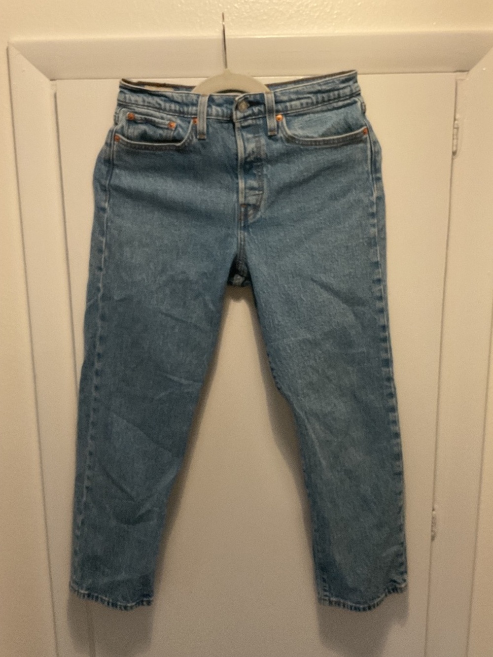 Levi’s Wedgie Straight Denim, Light Blue Wash, Size 28W and 26L